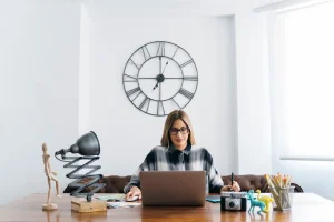 TRAINING MODERN TIME MANAGEMENT: IMPROVING SELF PRODUCTIVITY