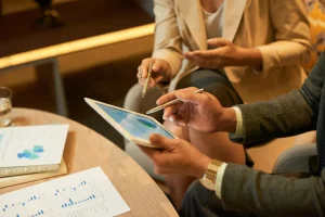 TRAINING BANK CUSTOMER PROFITABILITY ANALYSIS