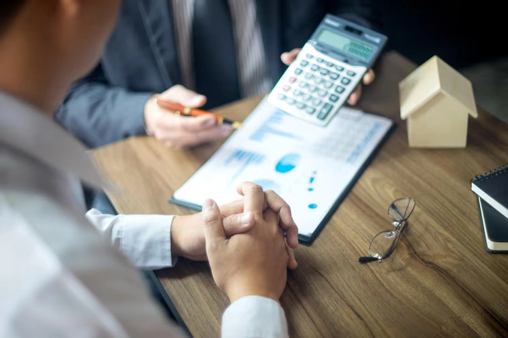 TRAINING CREDIT ANALYSIS FOR BANKING