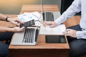 TRAINING CREDIT ANALYSIS FOR CREDIT OFFICER