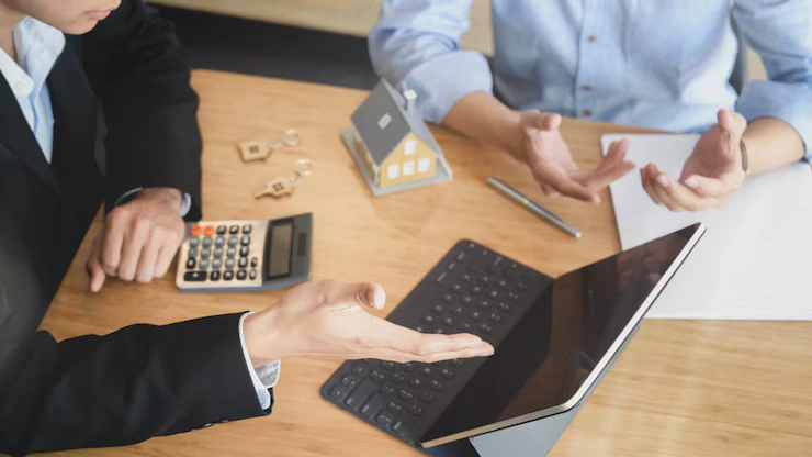 TRAINING EFFECTIVE COLLECTION FOR COLLECTOR IN BANKING & LEASING COMPANIES