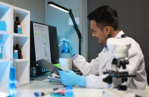 TRAINING HOW TO DEVELOP: LABORATORY INFORMATION MANAGEMENT SYSTEM (LIMS)