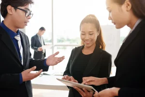 TRAINING KOMUNIKASI BISNIS UNTUK TINGKAT MANAJEMEN