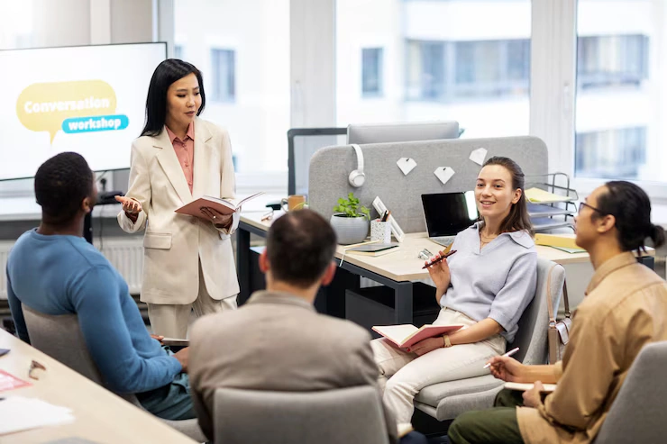 TRAINING MANAGERIAL COMMUNICATIONS SKILLS