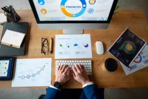 TRAINING MARKETING KREDIT DAN ANALYSIS DALAM RANGKA MENJARING DEBITUR