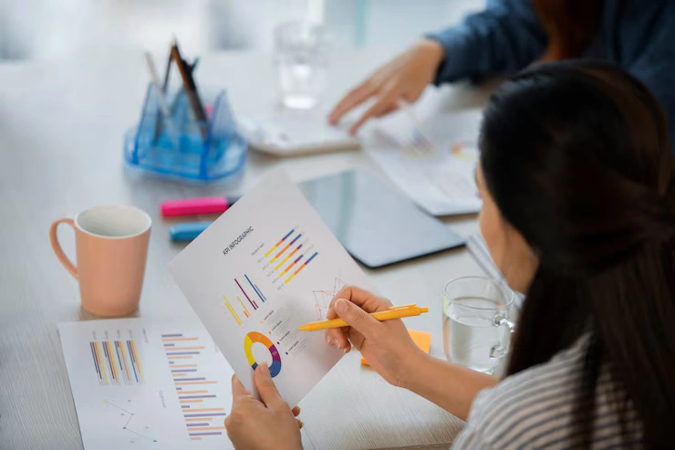 TRAINING MARKETING RESEARCH