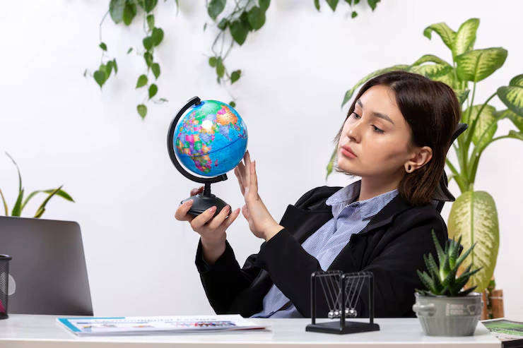 TRAINING MARKETING, THINK GLOBAL BUT ACTION LOCAL