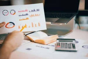 TRAINING AUDIT BERBASIS MANAJEMEN RISIKO (RISK BASED AUDIT) UNTUK INTERNAL AUDIT