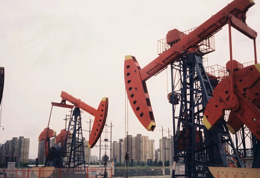TRAINING PETROLEUM ECONOMIC AND ACCOUNTING