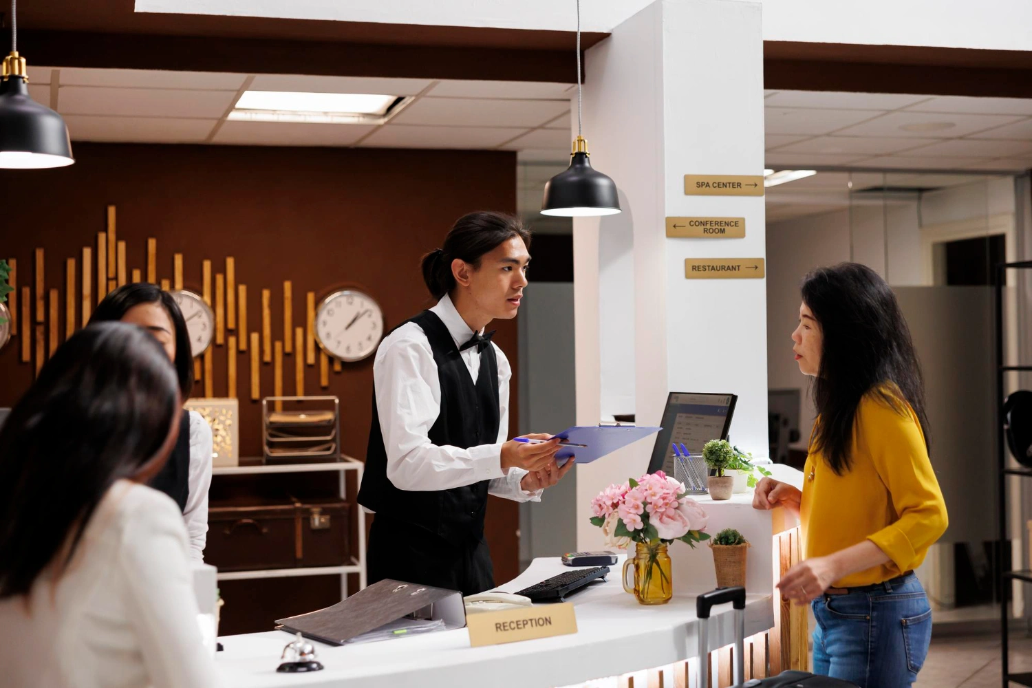 TRAINING STANDARD OPERATING PROCEDURE ACCOUNTING – HOTEL DAN RESTAURANT
