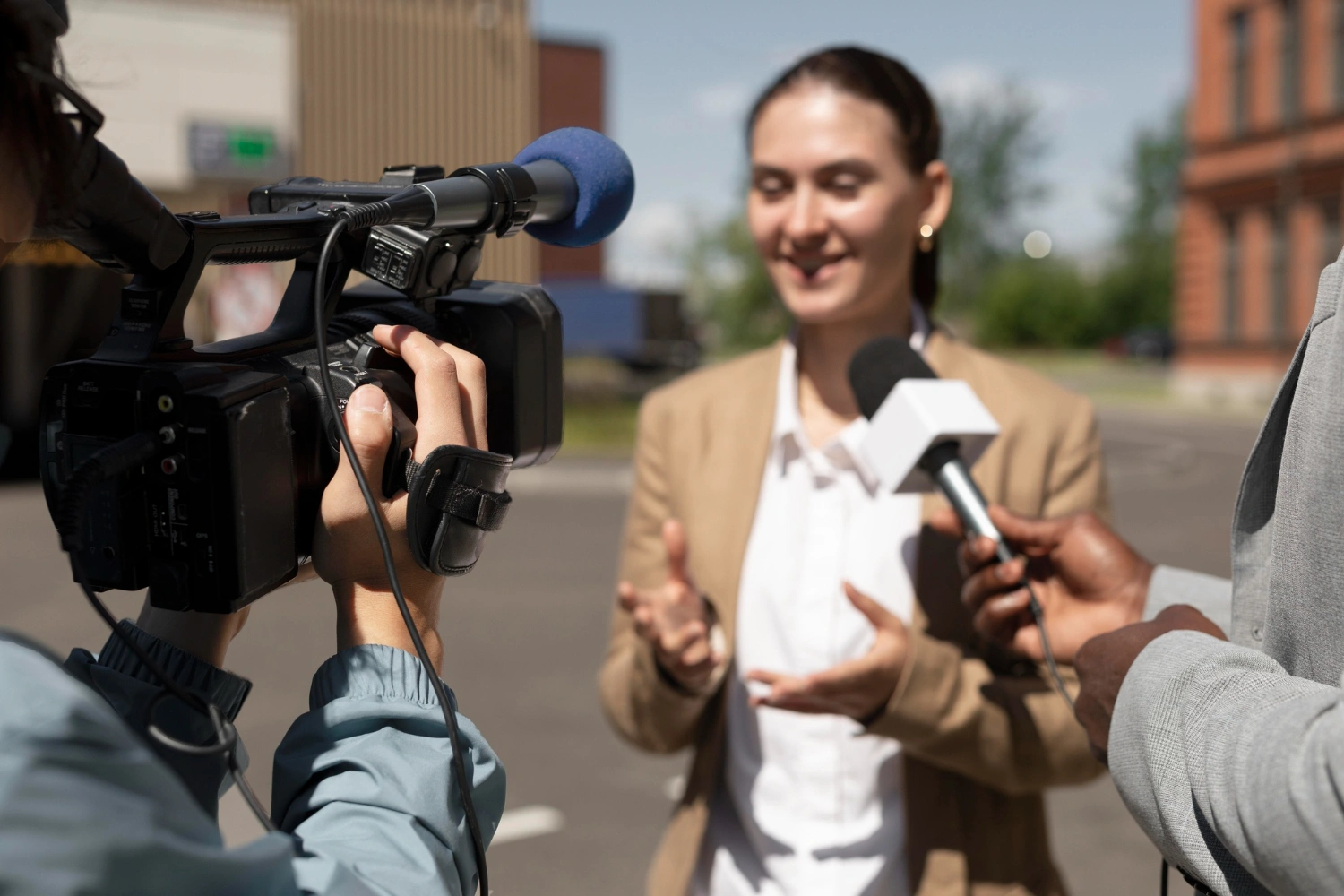 TRAINING MEDIA RELATIONS