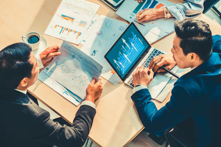 TRAINING MANAJEMEN DAN ANALISIS INVESTASI