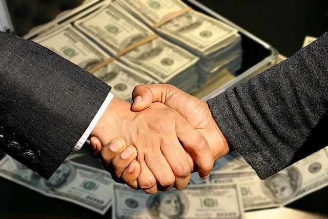 TRAINING CASH FLOW MANAGEMENT DRIVING TO POSITIVE CASH