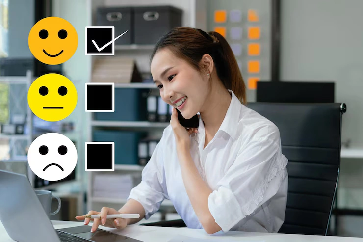 TRAINING HEARING YOUR CUSTOMER VOICE WITH CUSTOMER SATISFACTION RESEARCH (RESEARCH DESIGN THINKING BASED)