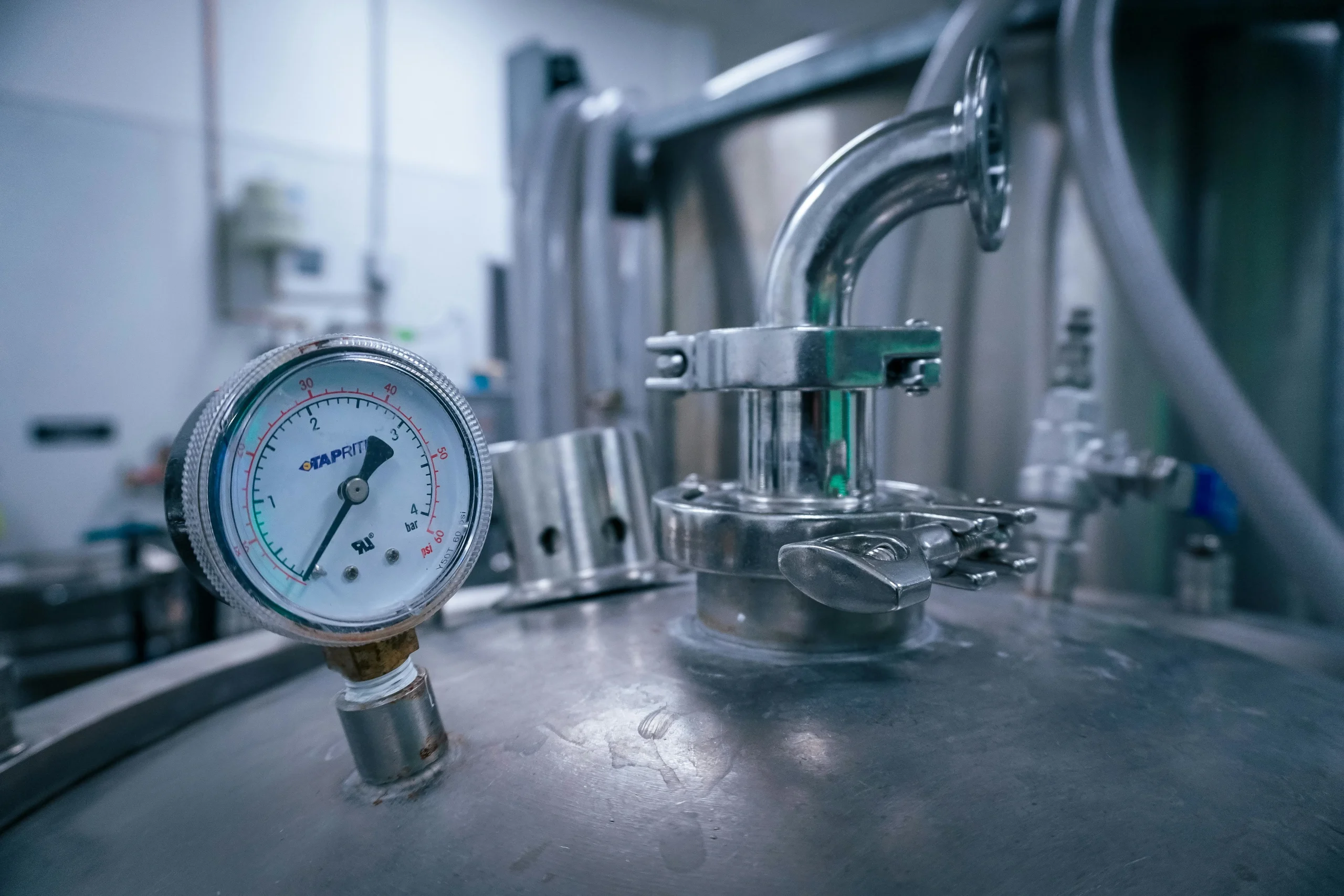 training industrial pressure systems